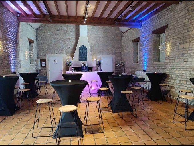 Tabouret haut pour mange-debout