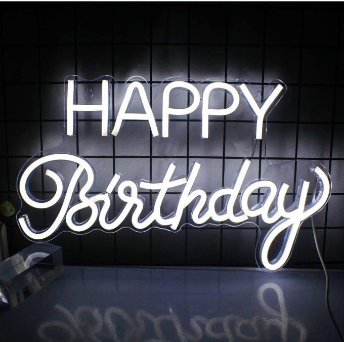 Néon happy birthday