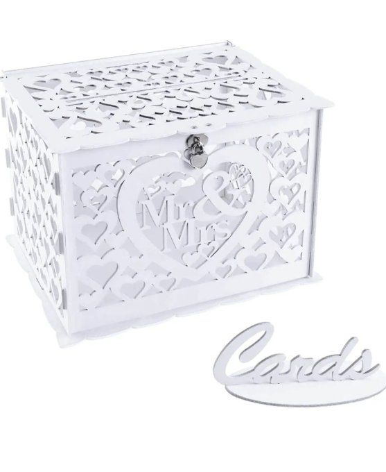 Urne en bois ajourée 